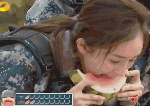 神经男暴打吃瓜群众